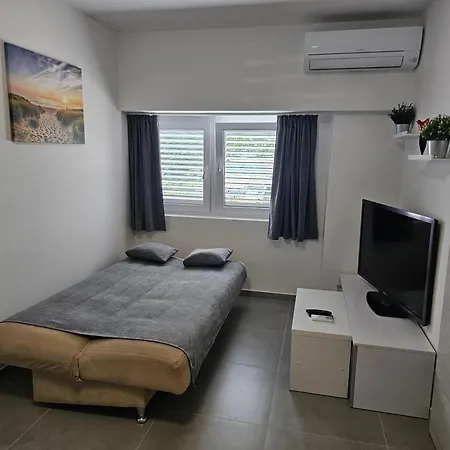 Apartma Bertoki Koper Exteriér fotografie