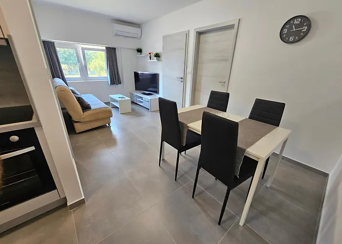 Apartma Bertoki