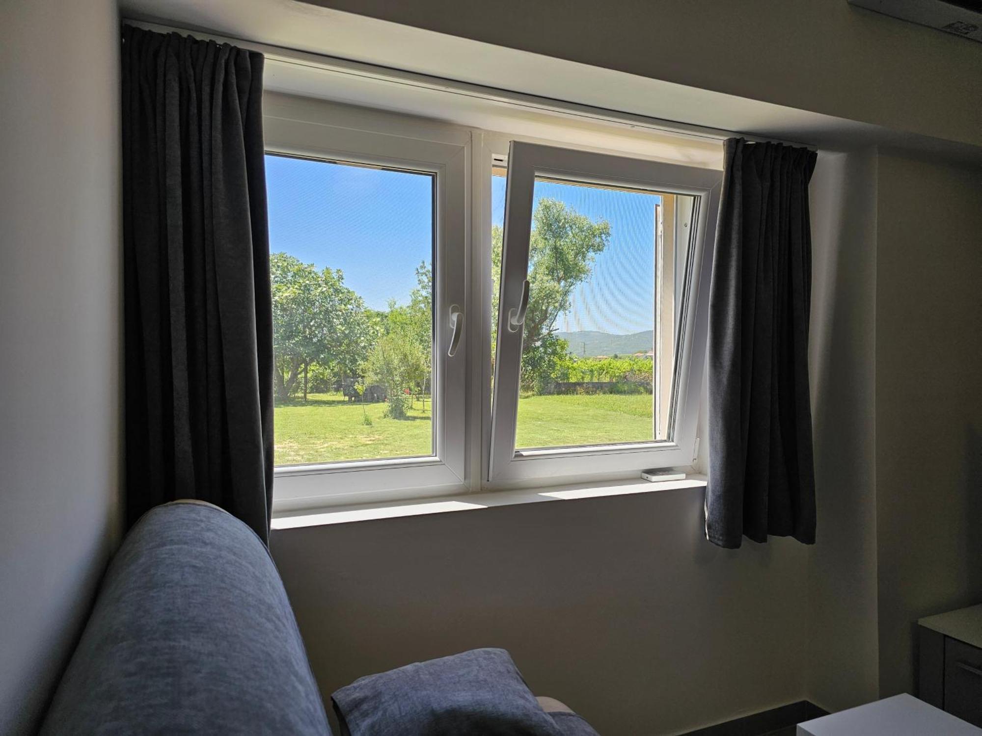 Apartma Bertoki Appartement *